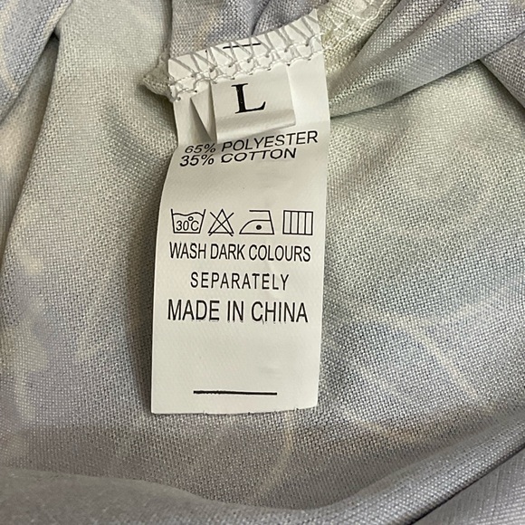 Summer dress, large - Picture 3 of 3